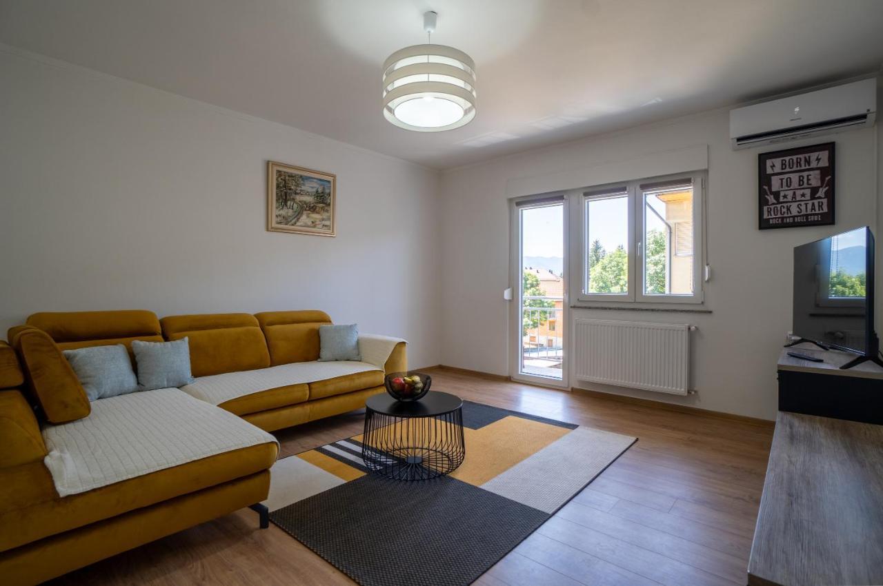 Gospić Apartman Josip מראה חיצוני תמונה
