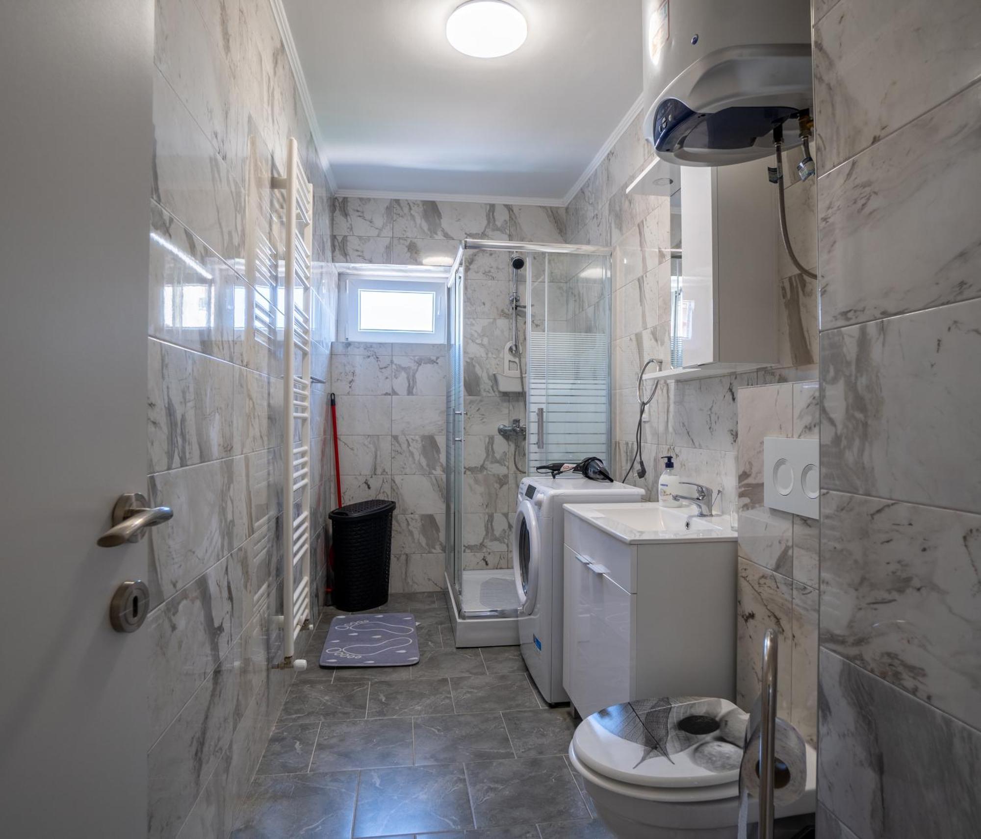 Gospić Apartman Josip מראה חיצוני תמונה